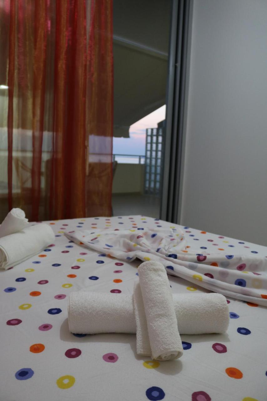 St Beach House Apartman Vlora Kültér fotó